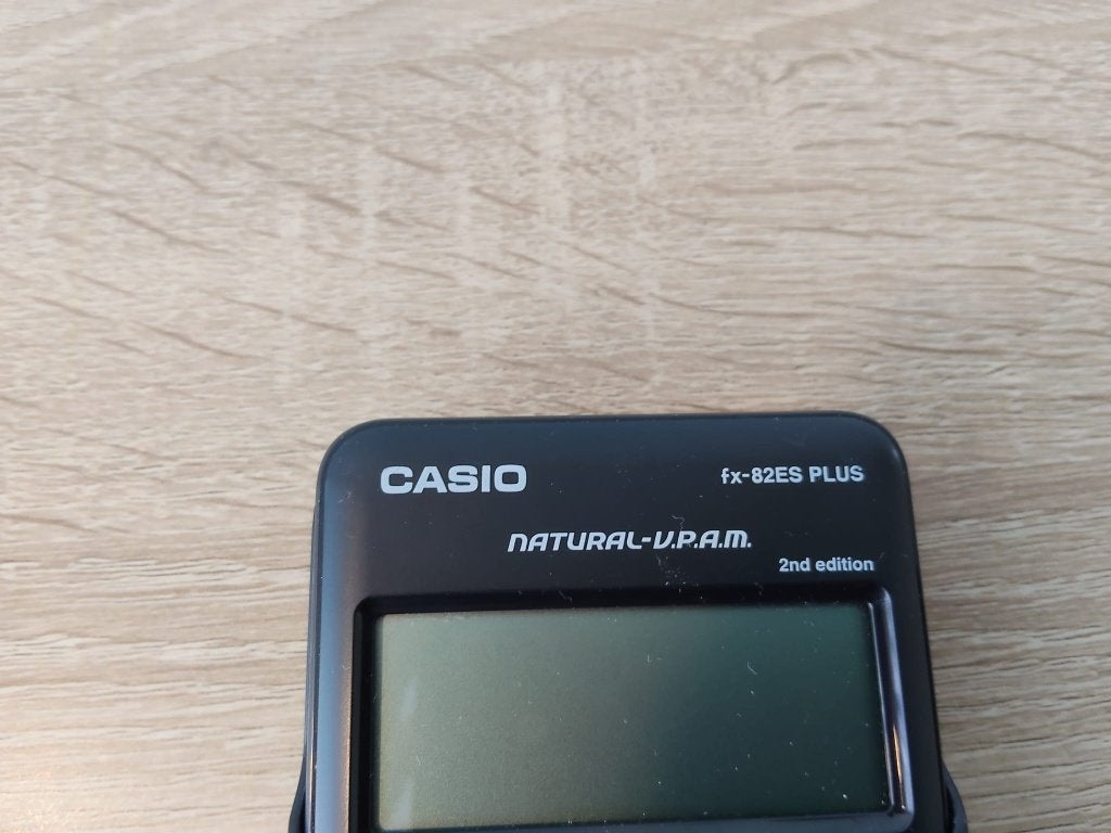Rekenmachine Casio fx-82ES PLUS, Diversen, Ophalen of Verzenden, Zo goed als nieuw
