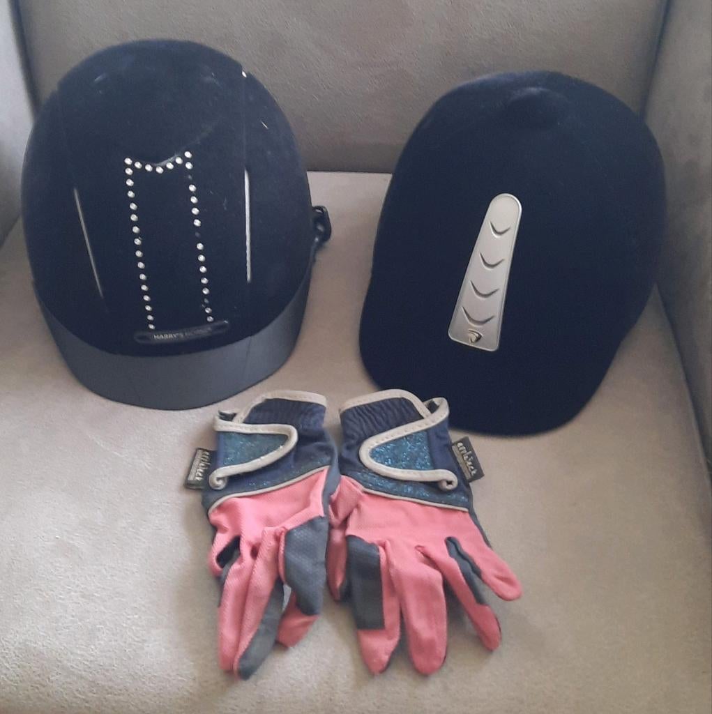 Paardrijcaps en paar handschoentjes, Ophalen, Zo goed als nieuw, Recreatie