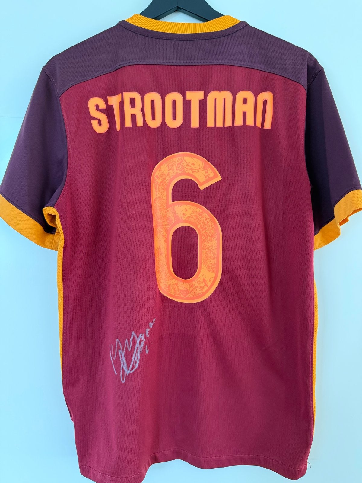Gesigneerd AS Roma Strootman #6 Shirt, Sport en Fitness, Maat L, Ophalen of Verzenden, Zo goed als nieuw, Shirt