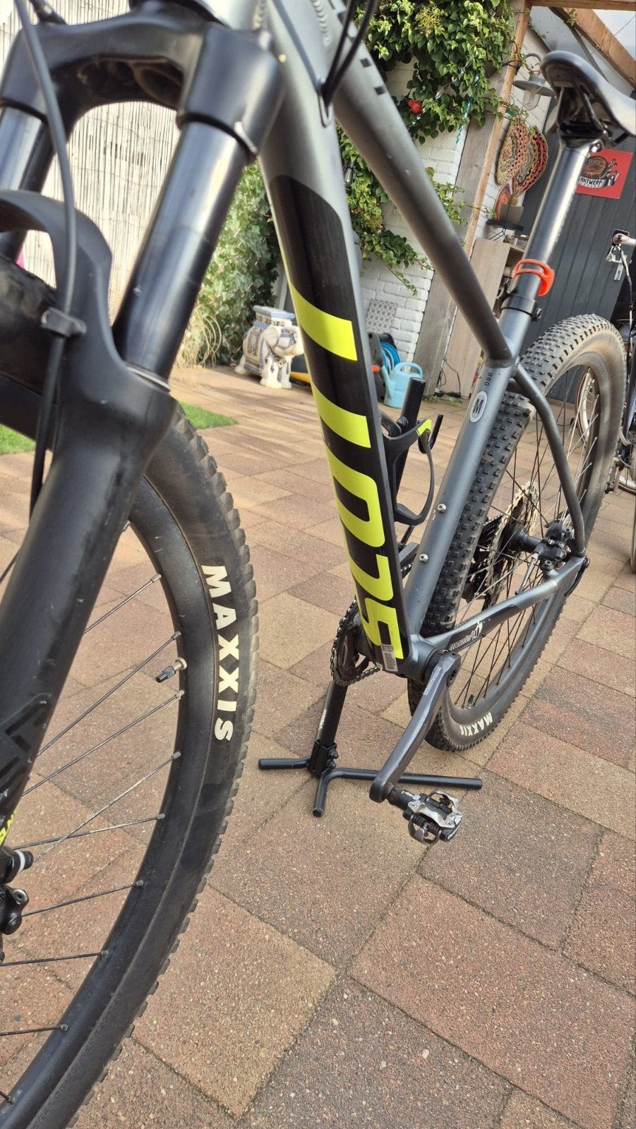 Foto 4 van mountainbike Scott scale medium