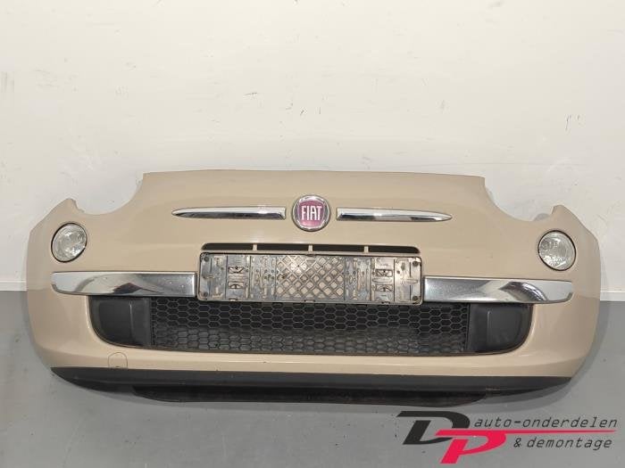Voorbumper van een Fiat 500 (231B)