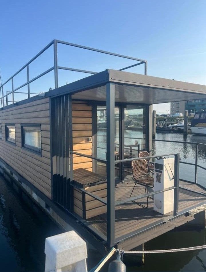 Woonboot Houseboat Recreatiewoning met ligplaats vast adres, Overige soorten, 2 slaapkamers, Noord-Holland, Verkoop zonder makelaar