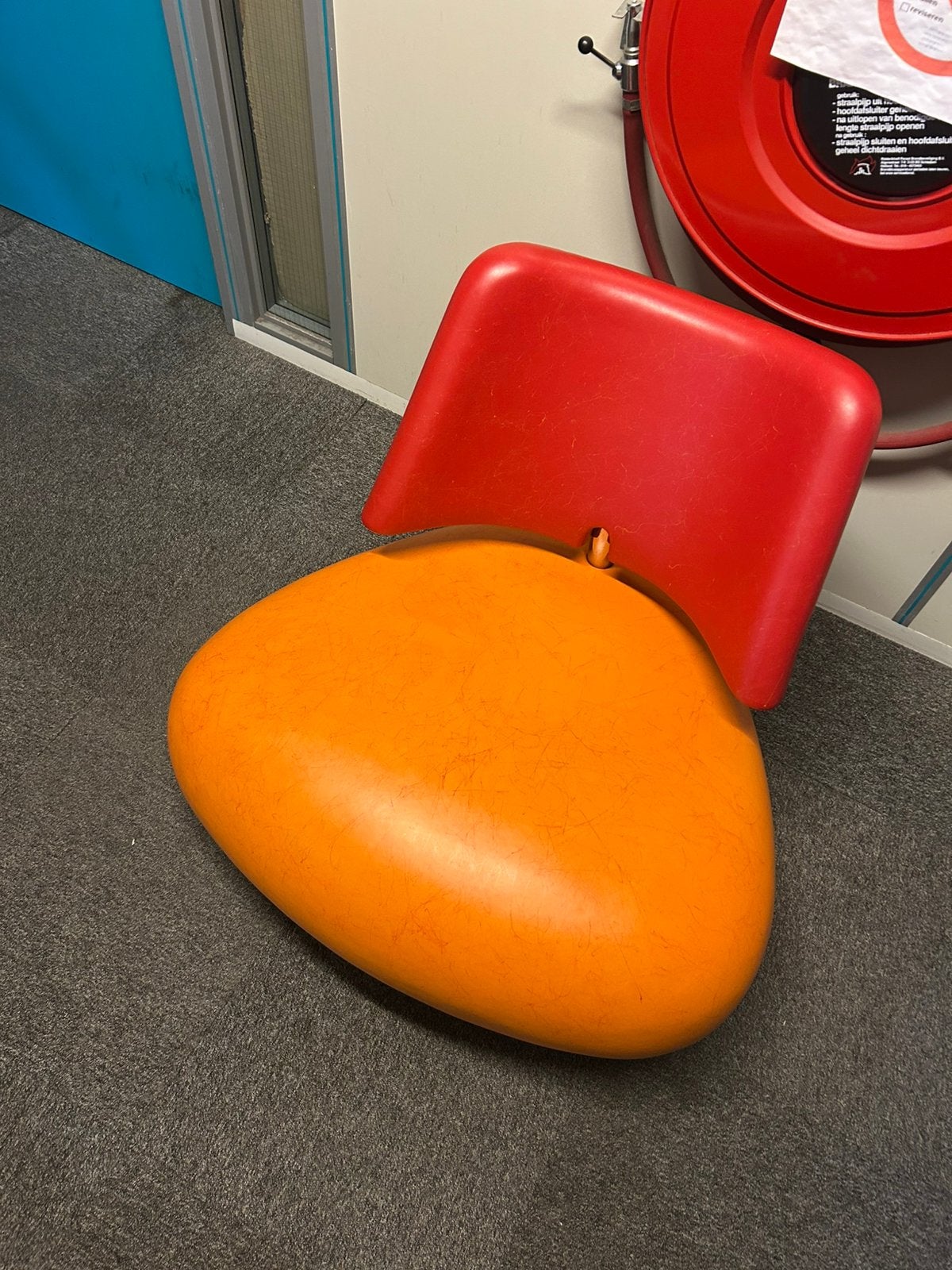 Leolux Pallone Fauteuil oranje rood, Ophalen, Zo goed als nieuw, 75 tot 100 cm, 50 tot 75 cm