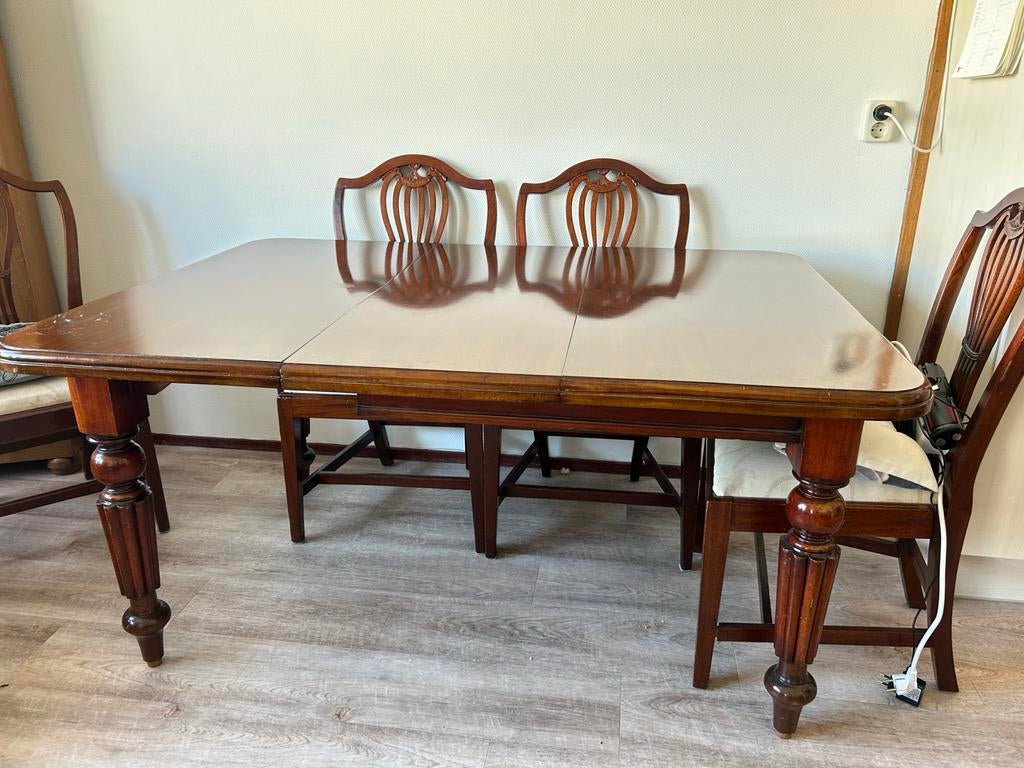 Antieke uitschuifbare eettafel met 6 stoelen, Ophalen of Verzenden, Zo goed als nieuw, Vijf personen of meer, Rechthoekig