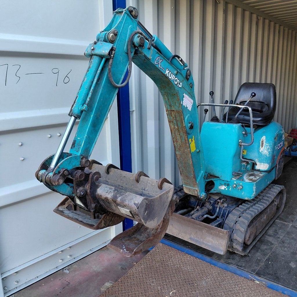 KUBOTA 008 Minigraver Compact en Krachtig, Ophalen, Gebruikt