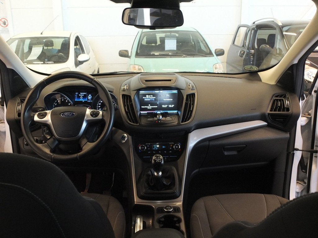 Ford Kuga 1.5 Trend |Afnb Trekhaak | 100% Onderhouden | 1e E, Auto's, Ford, Stof, Euro 6, 4 cilinders, Wit