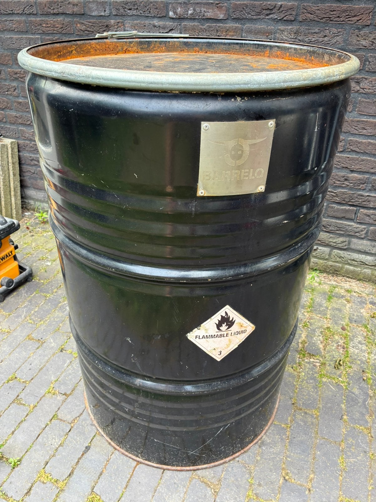Barrelo 2-in-1 BBQ en een stookton, Ophalen, Gebruikt