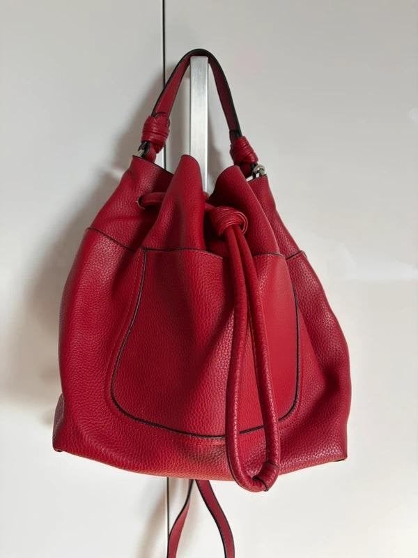 Zara tas rood Handtas schoudertas bucket bag buideltas, Ophalen of Verzenden, Zo goed als nieuw, Rood, Leer