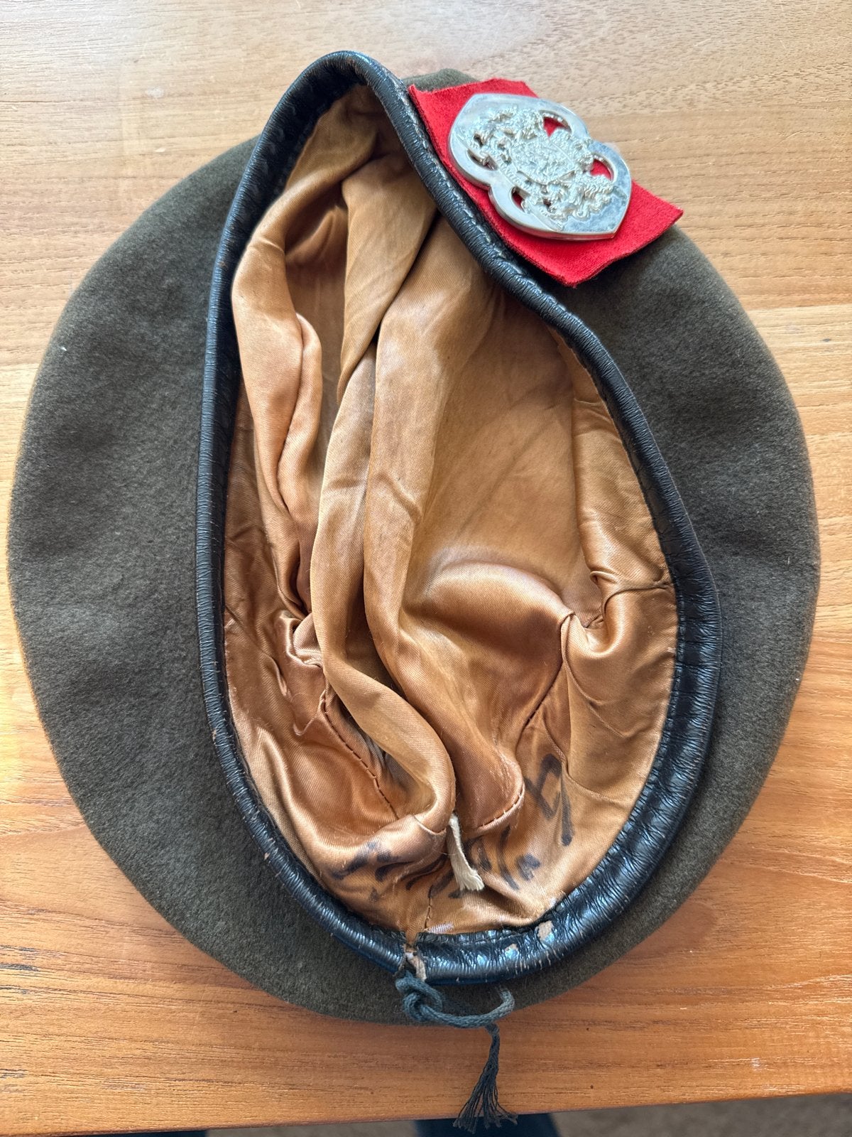 Baret met embleem Natres, Ophalen of Verzenden, Landmacht, Nederland, Helm of Baret