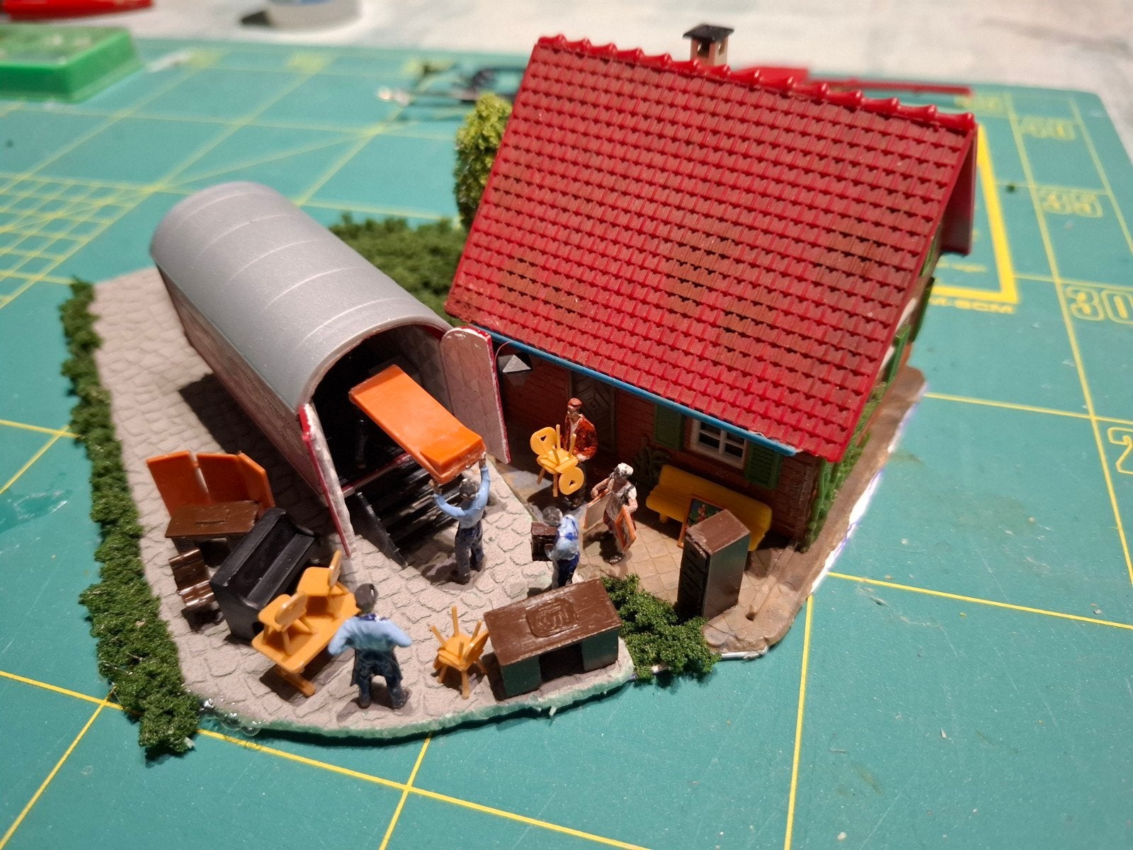 Preiser 404 verhuis diorama in H0, Ophalen of Verzenden, Gelijkstroom of Wisselstroom, Brug, Tunnel of Gebouw, Overige merken