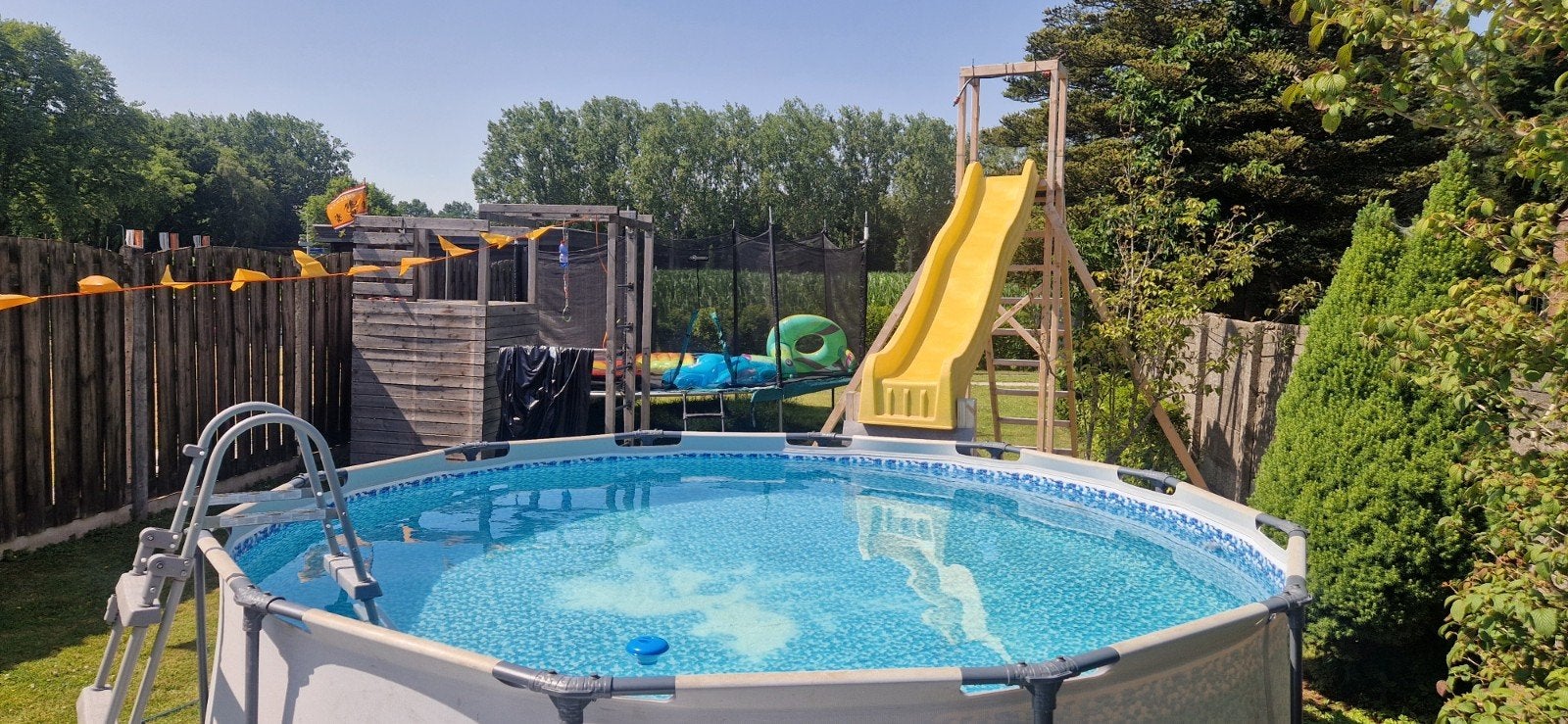 Zwembad Bestway met waterglijbaan, Tuin en Terras, Zwembaden, Ophalen, Gebruikt, 80 tot 120 cm, Rond