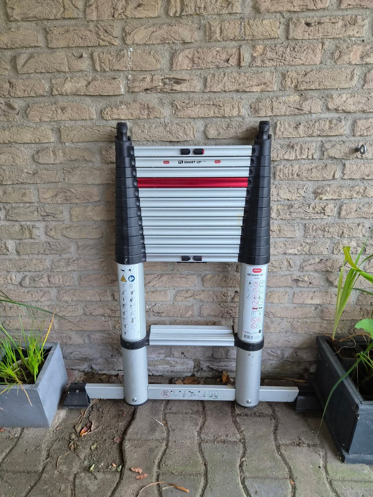 Altrex TL smart up 1x13 XL active, Ophalen, Zo goed als nieuw, Ladder, Opvouwbaar of Inschuifbaar