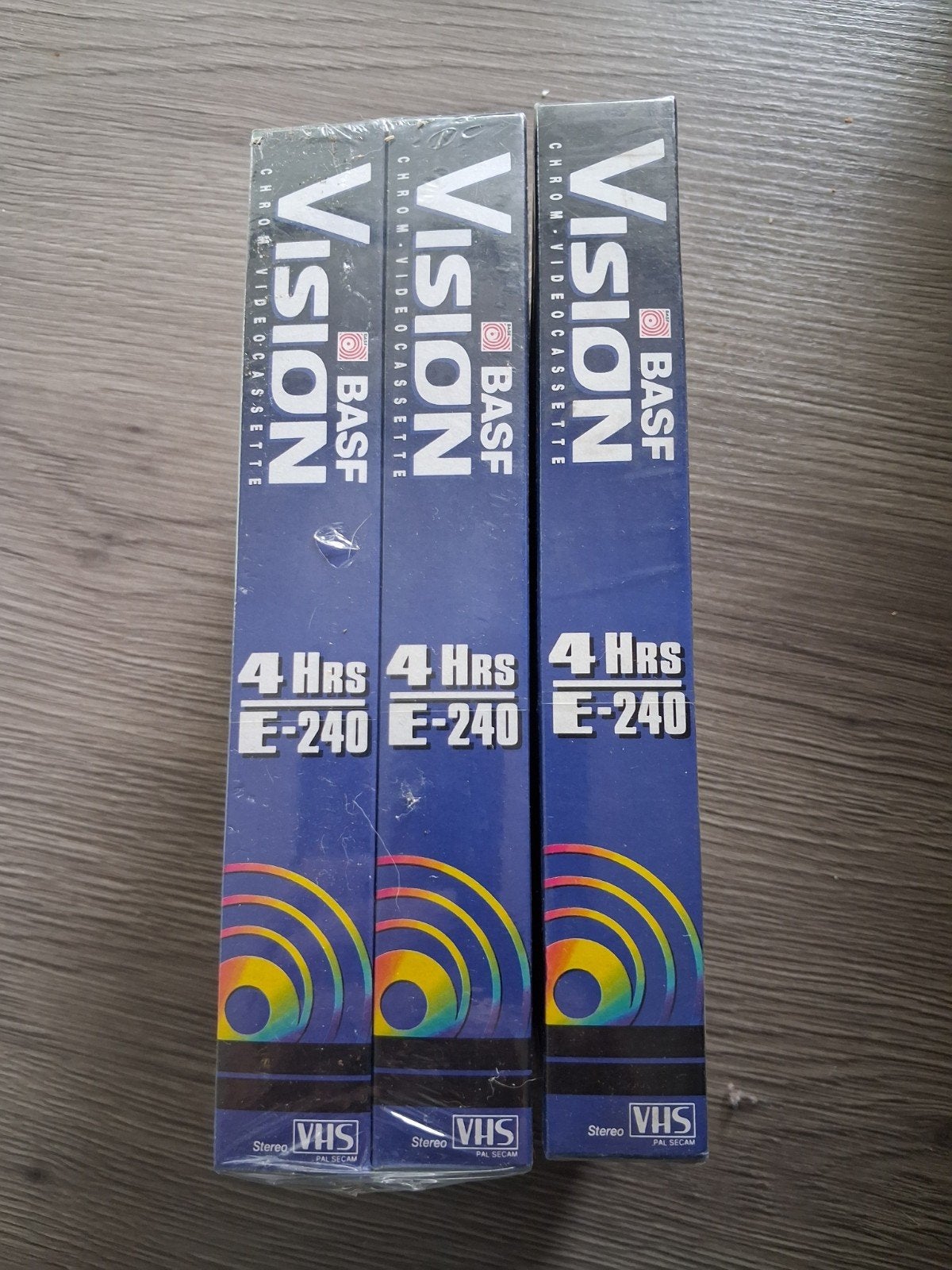 Nieuwe BASF Vision Chrom-Videocassette E-240 (3 stuks), Ophalen of Verzenden, Nieuw in verpakking, VHS