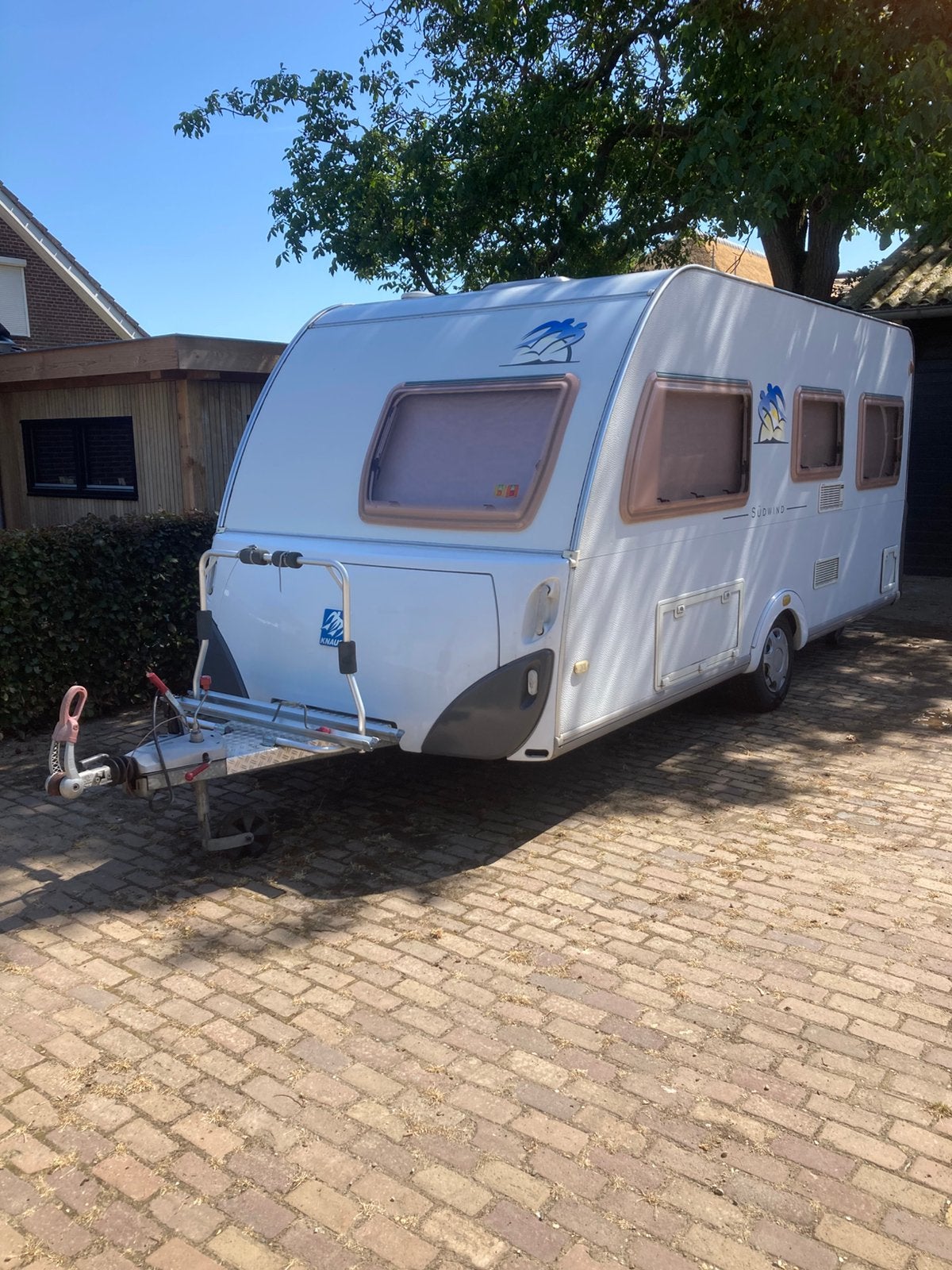 Zeer nette Knaus 500 südwind, rondzit, fransbed, voortent, Rondzit, Frans bed, Particulier, Ringverwarming