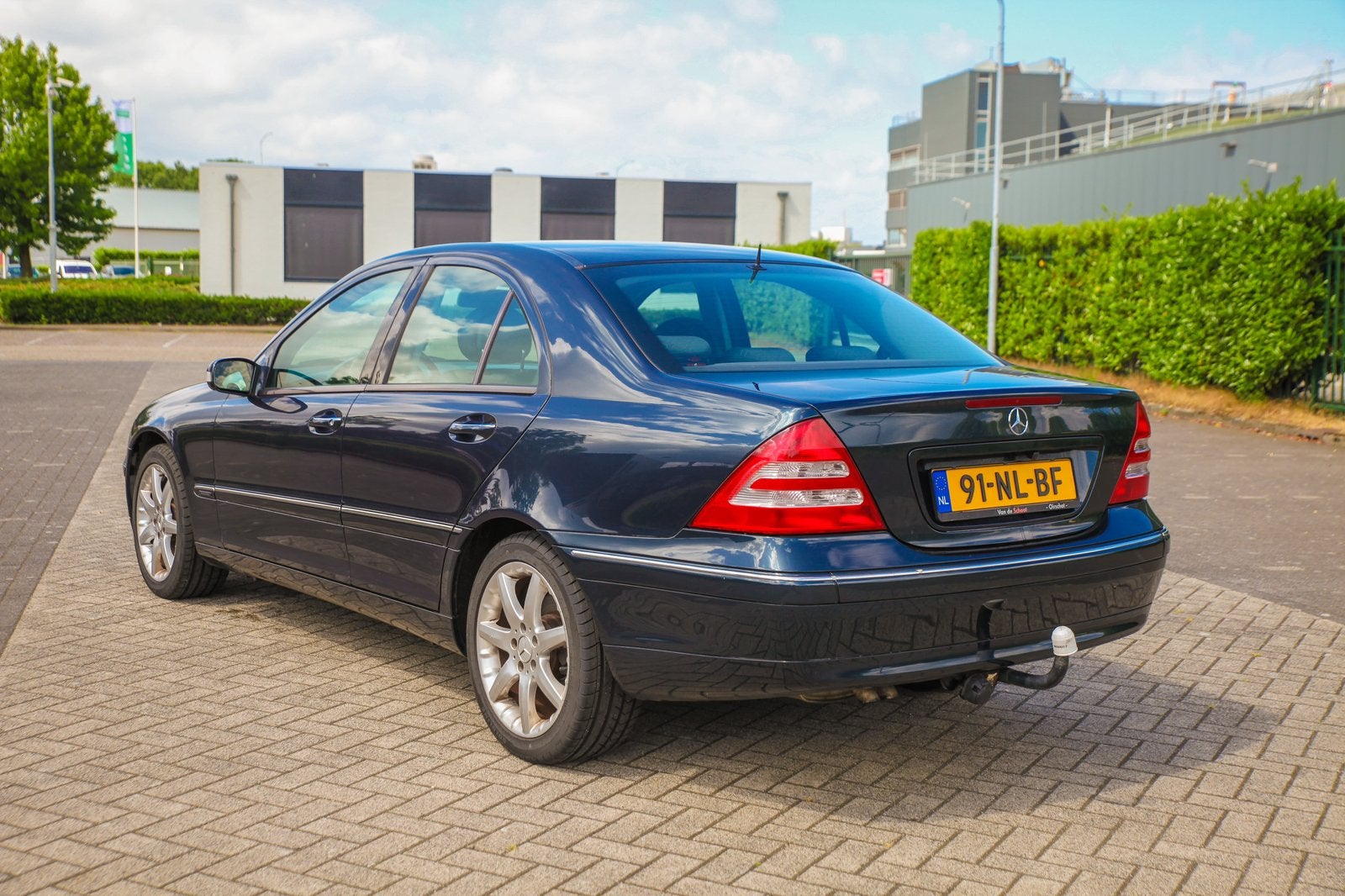 Mercedes-Benz C-Klasse 1.8 C200 Kompr Sedan AUT 2003 Zwart, Auto's, Automaat, Achterwielaandrijving, 4 cilinders, 1796 cc