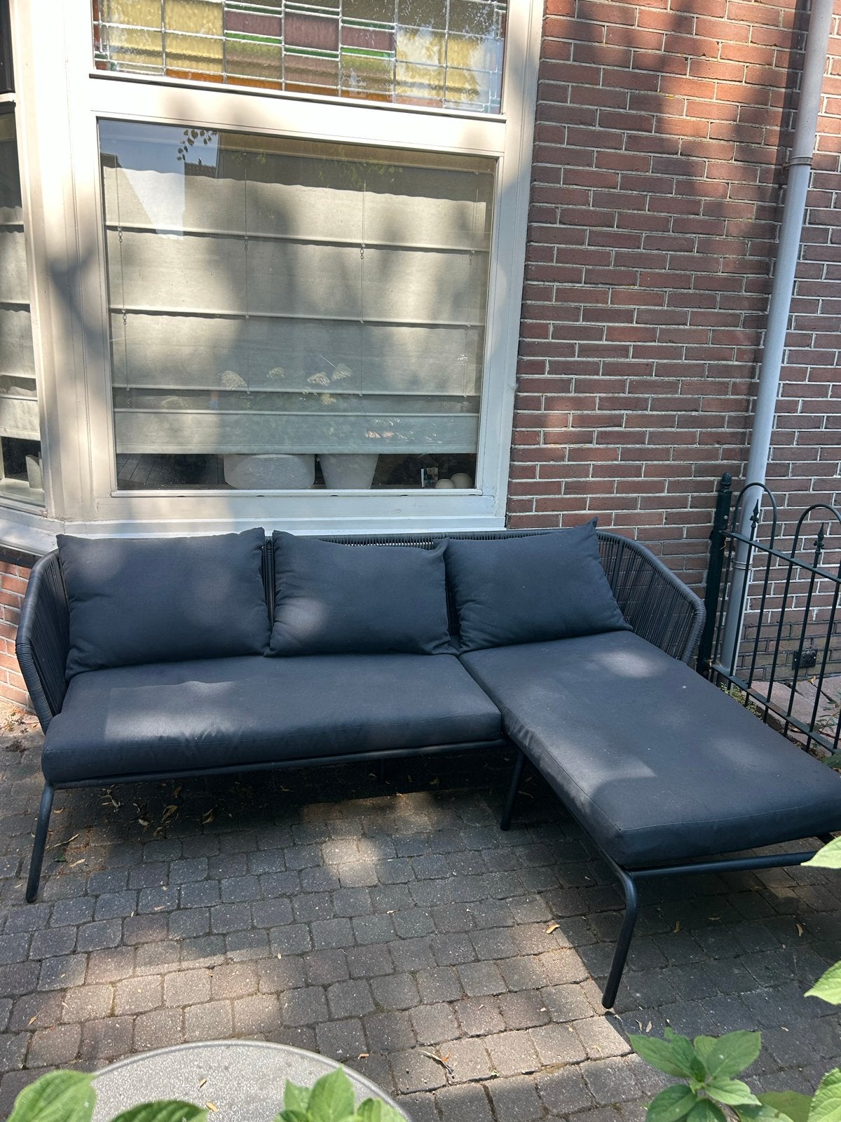 Loungebank / tuinset met chaise longue en kussens, Ophalen, Kunststof, Gebruikt, 3 zitplaatsen