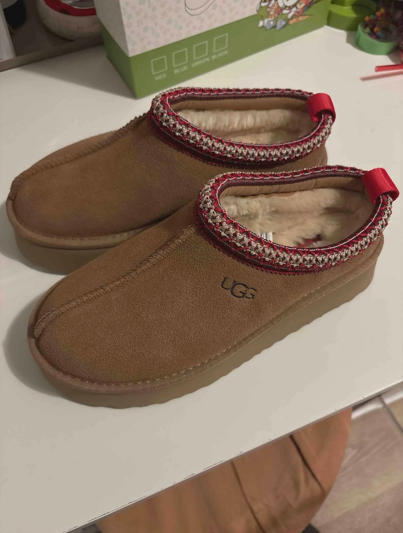 Uggs nieuw !, Ophalen of Verzenden, Nieuw, Jongetje of Meisje, Schoentjes