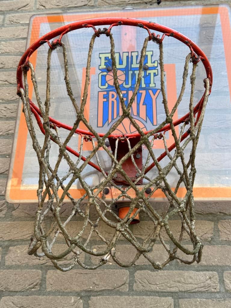 Gratis: Gebruikte basketbalring met bord - Full Court Frenzy, Ophalen, Gebruikt, Ring, Bord of Paal