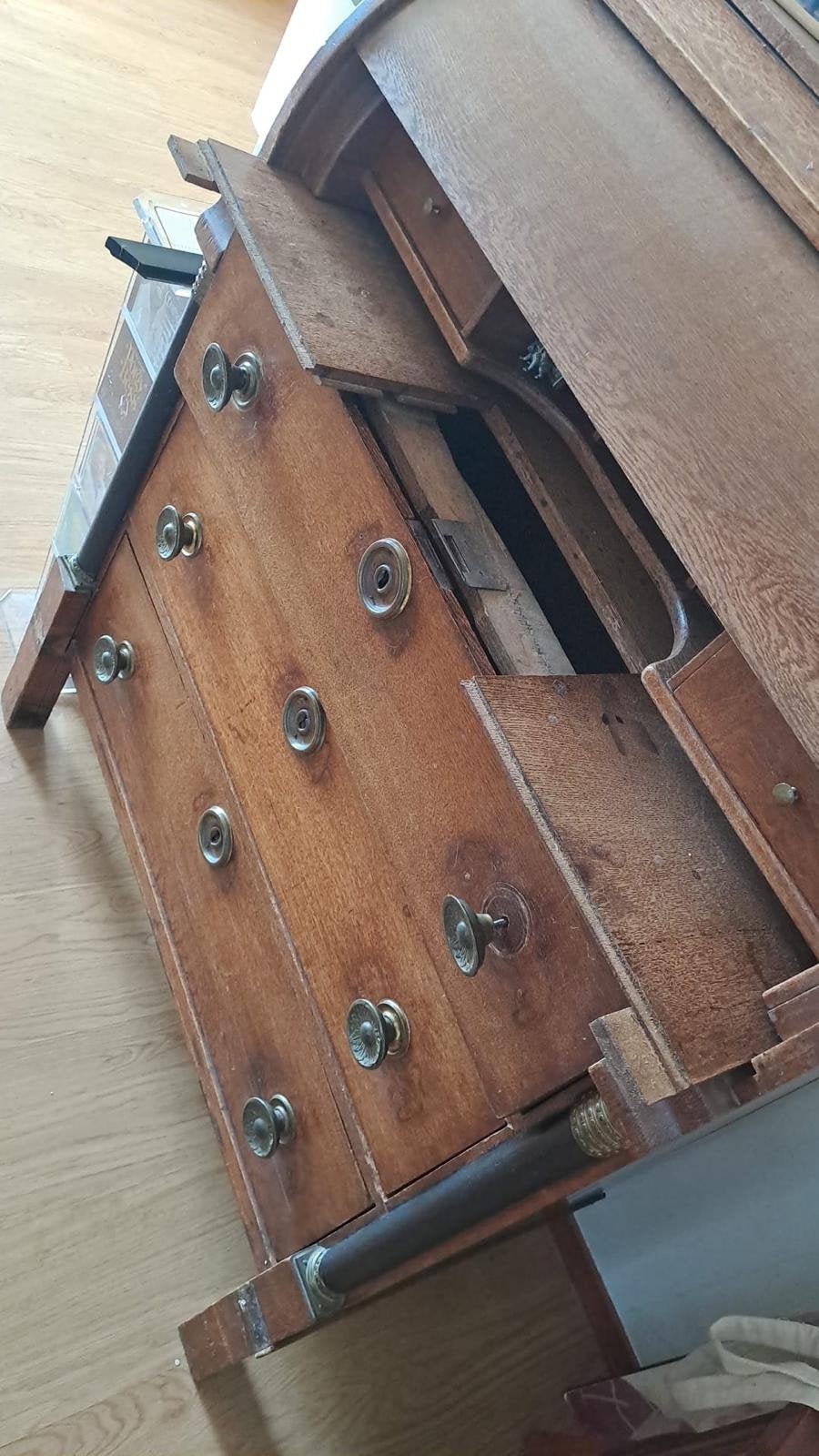 Gratis: Antieke eiken oud-hollandse secretaire, Ophalen