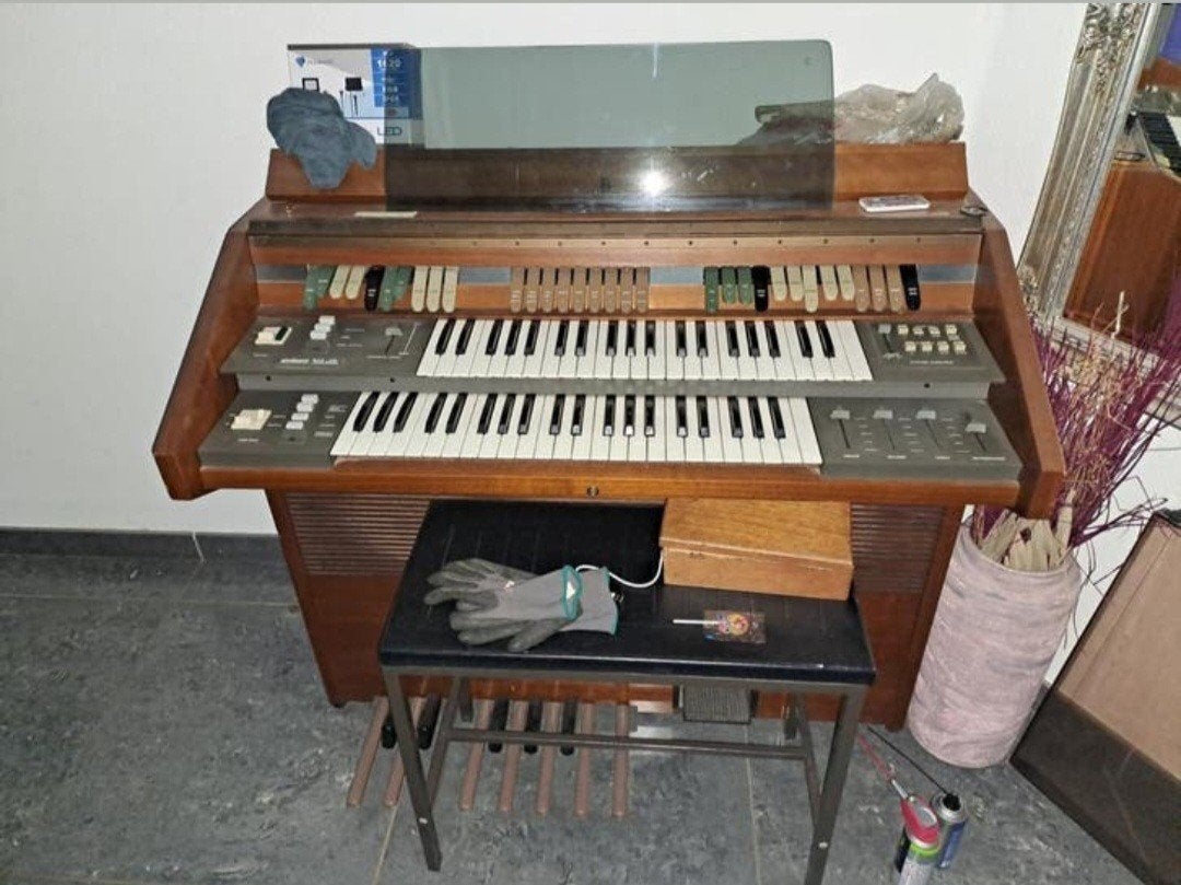 Eminent unique 310 te ruilen, Ophalen, Gebruikt, 2 klavieren, Orgel