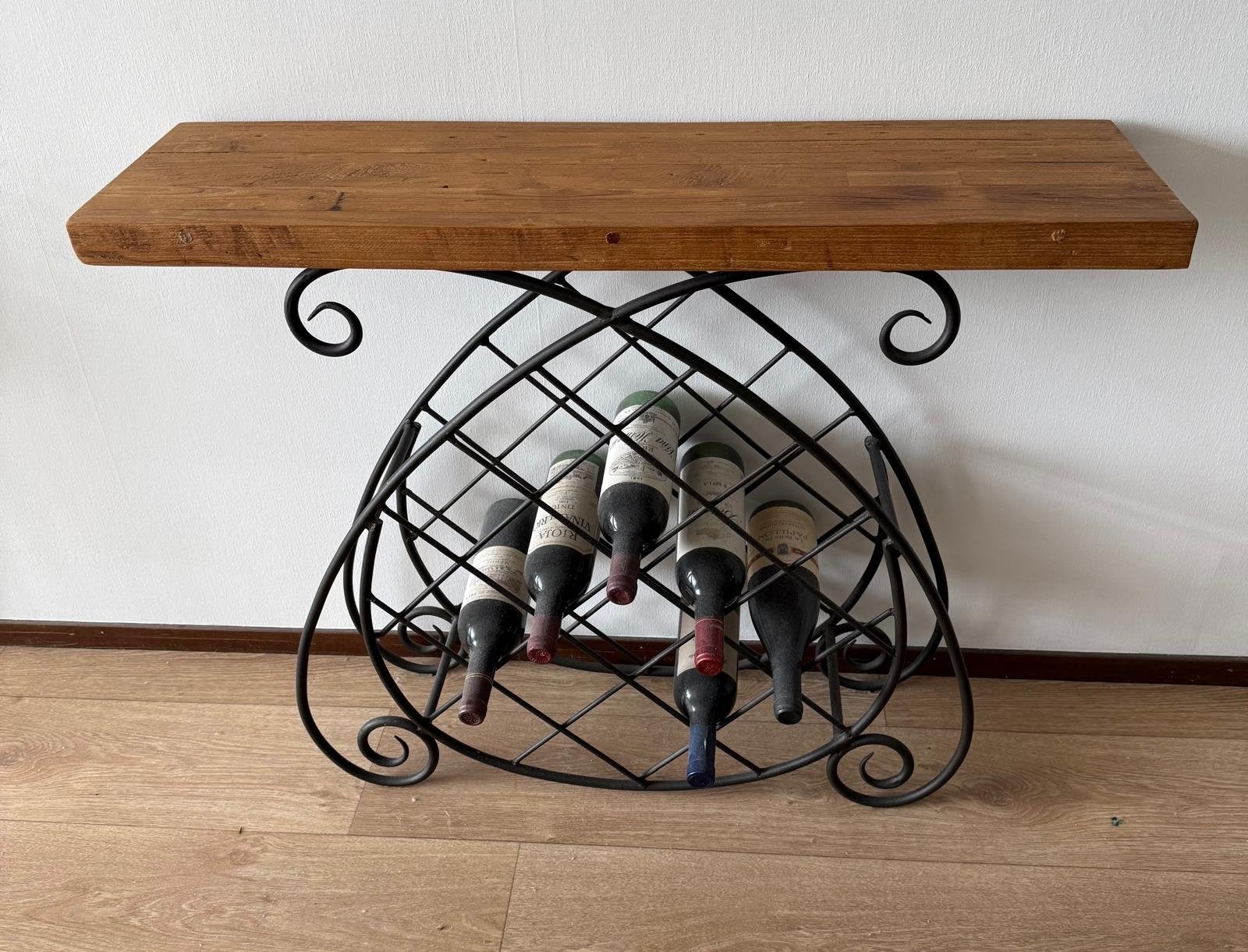 Wijnrek met houten blad en smeedijzeren frame, Ophalen, 50 – 75, 5 tot 15 flessen, Zo goed als nieuw