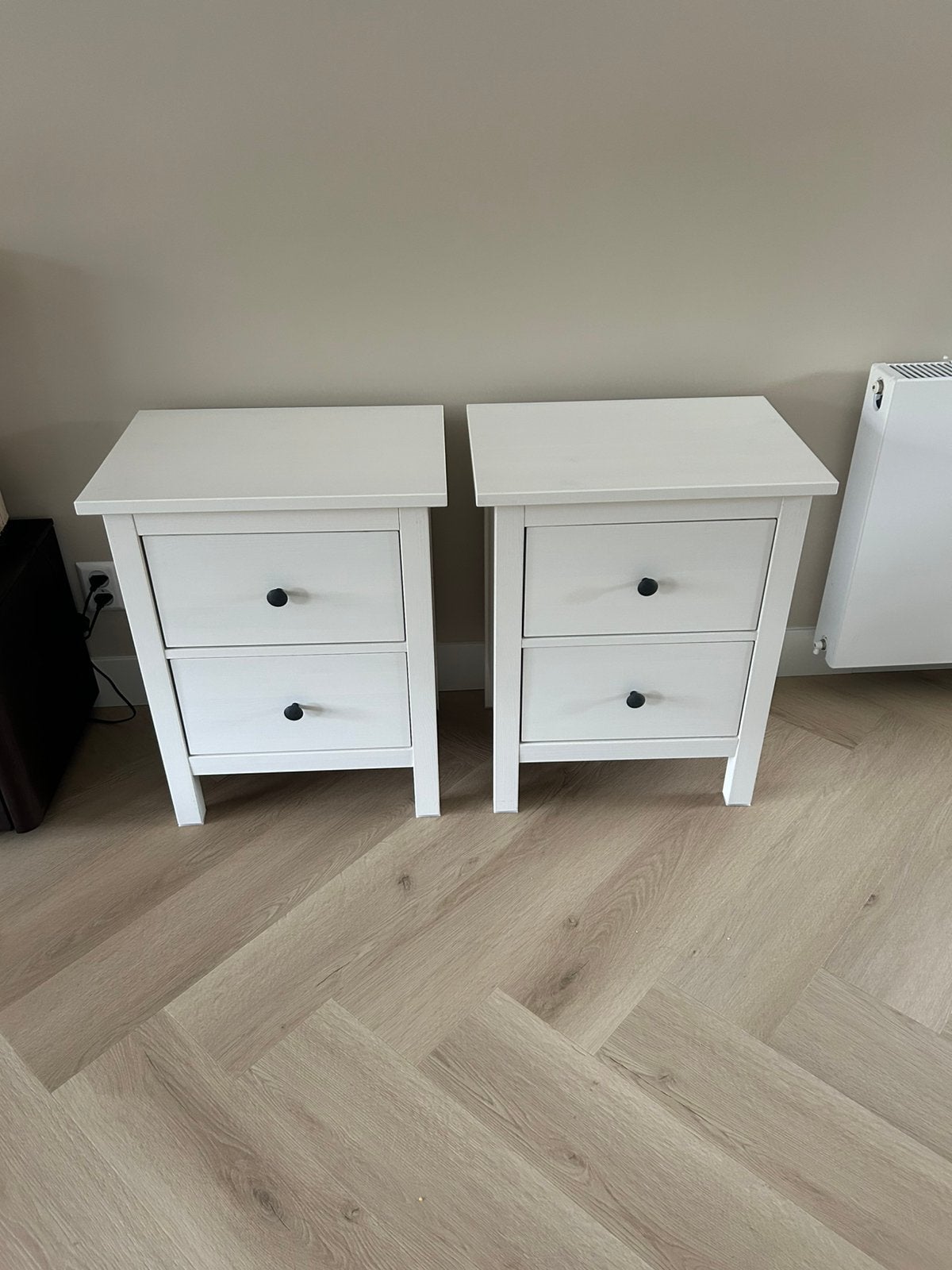 Ikea Hemnes lade/nachtkastjes, Huis en Inrichting, Slaapkamer | Nachtkastjes, Ophalen, 55 tot 70 cm, Zo goed als nieuw, 45 tot 65 cm