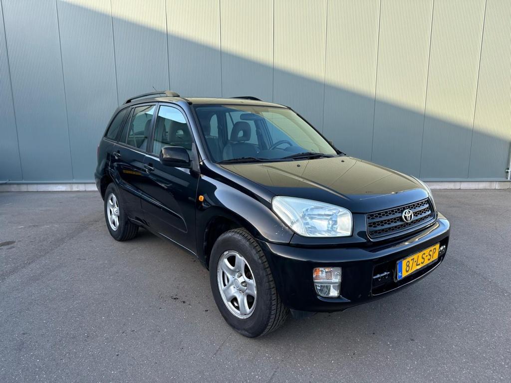 Toyota RAV4 1.8-16V VVT-i Luna AIRCO ! (bj 2003), Auto's, Voorwielaandrijving, 4 cilinders, Zwart, Bedrijf