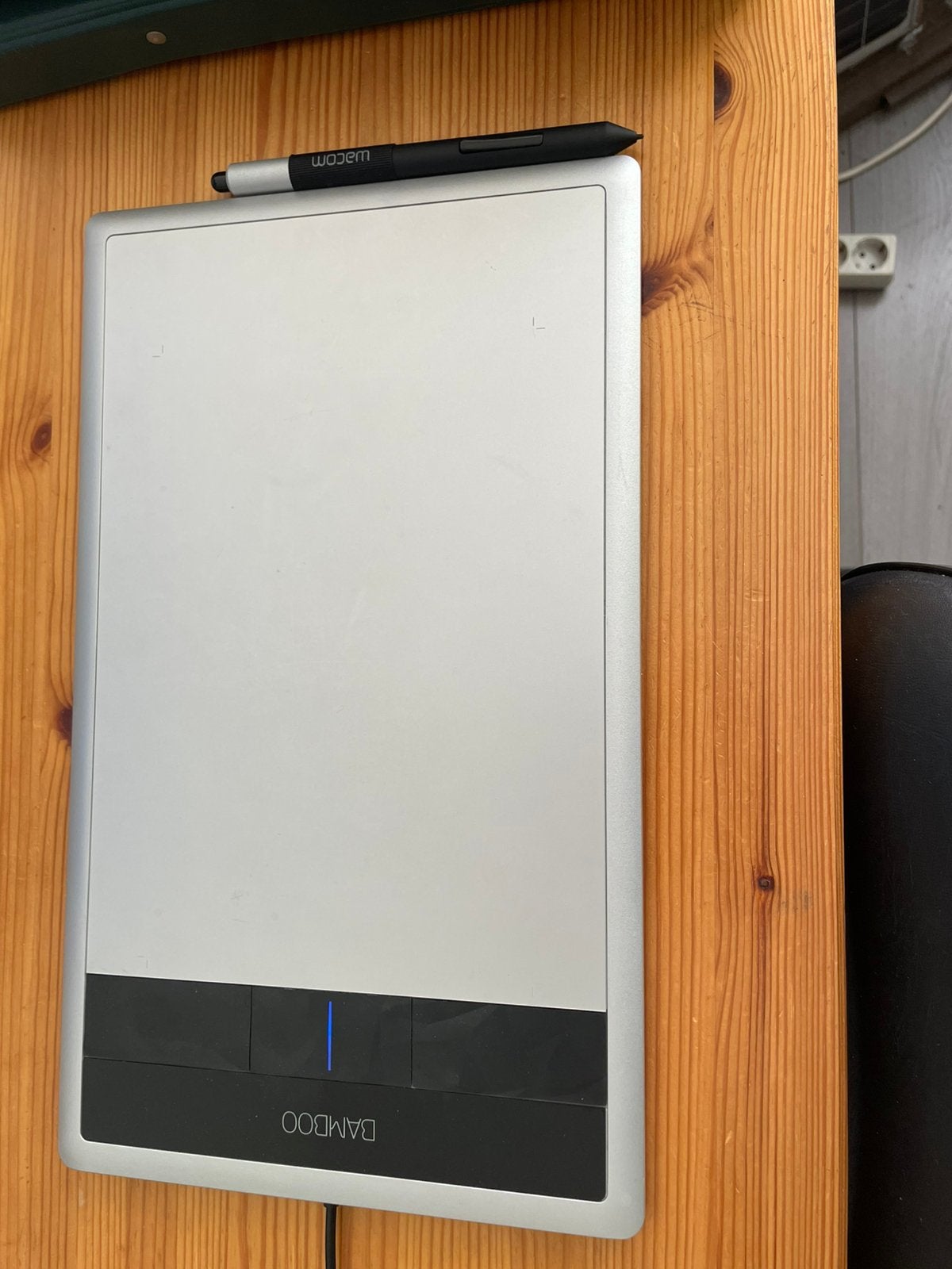 Wacom Bamboo CTH 670 met pen, Computers en Software, Ophalen of Verzenden, Multi-touch, Gebruikt