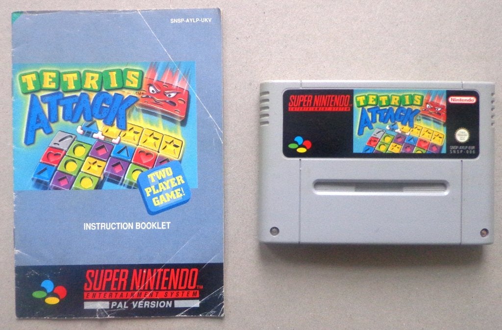 Tetris Attack voor de Europese Super Nintendo + boekje, Spelcomputers en Games, Games | Nintendo Super NES, Gebruikt, Puzzel en Educatief