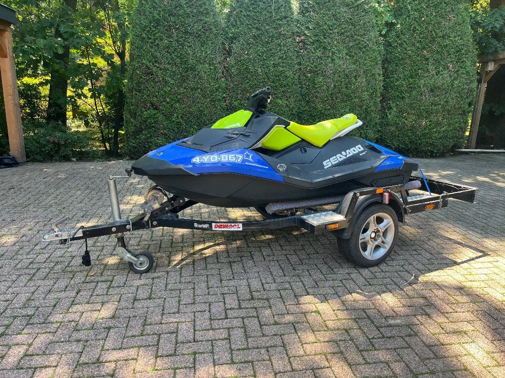 Waterscooter Seadoo bj 2020 +trailer 86 uur scherpe prijs !, Ophalen of Verzenden, Gebruikt, Benzine, 70 tot 120 pk