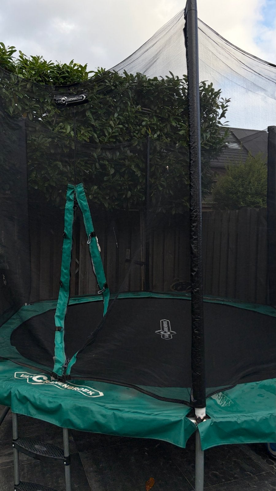 Trampoline met veiligheidsnet - Van Cranenbroek, Ophalen of Verzenden, Gebruikt