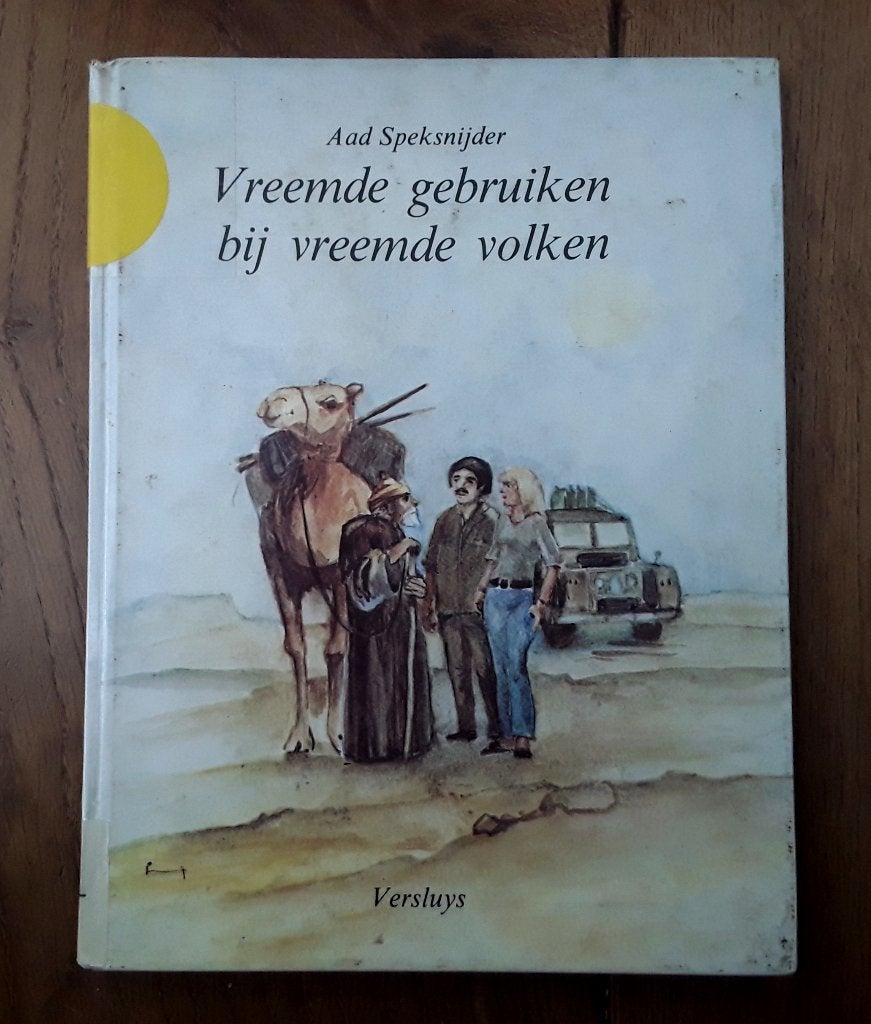 Vreemde gebruiken bij vreemde volken - door Aad Speksnijder, Ophalen of Verzenden, Gelezen, Aad Speksnijder, Non-fictie