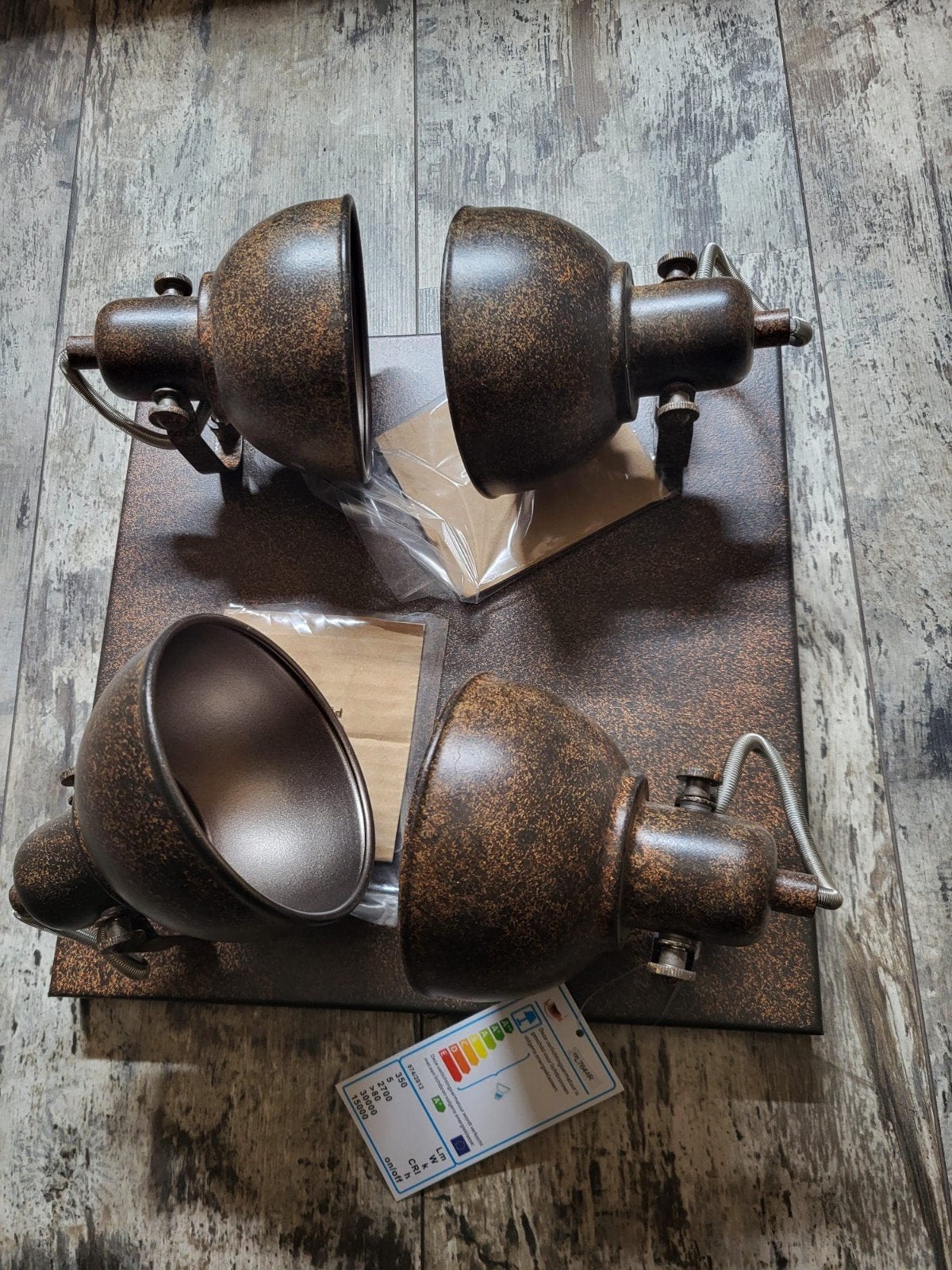Wand/plafondlamp met 4 spots nieuw, Huis en Inrichting, Lampen | Spots, Metaal of Aluminium, Nieuw, Ophalen of Verzenden, Led