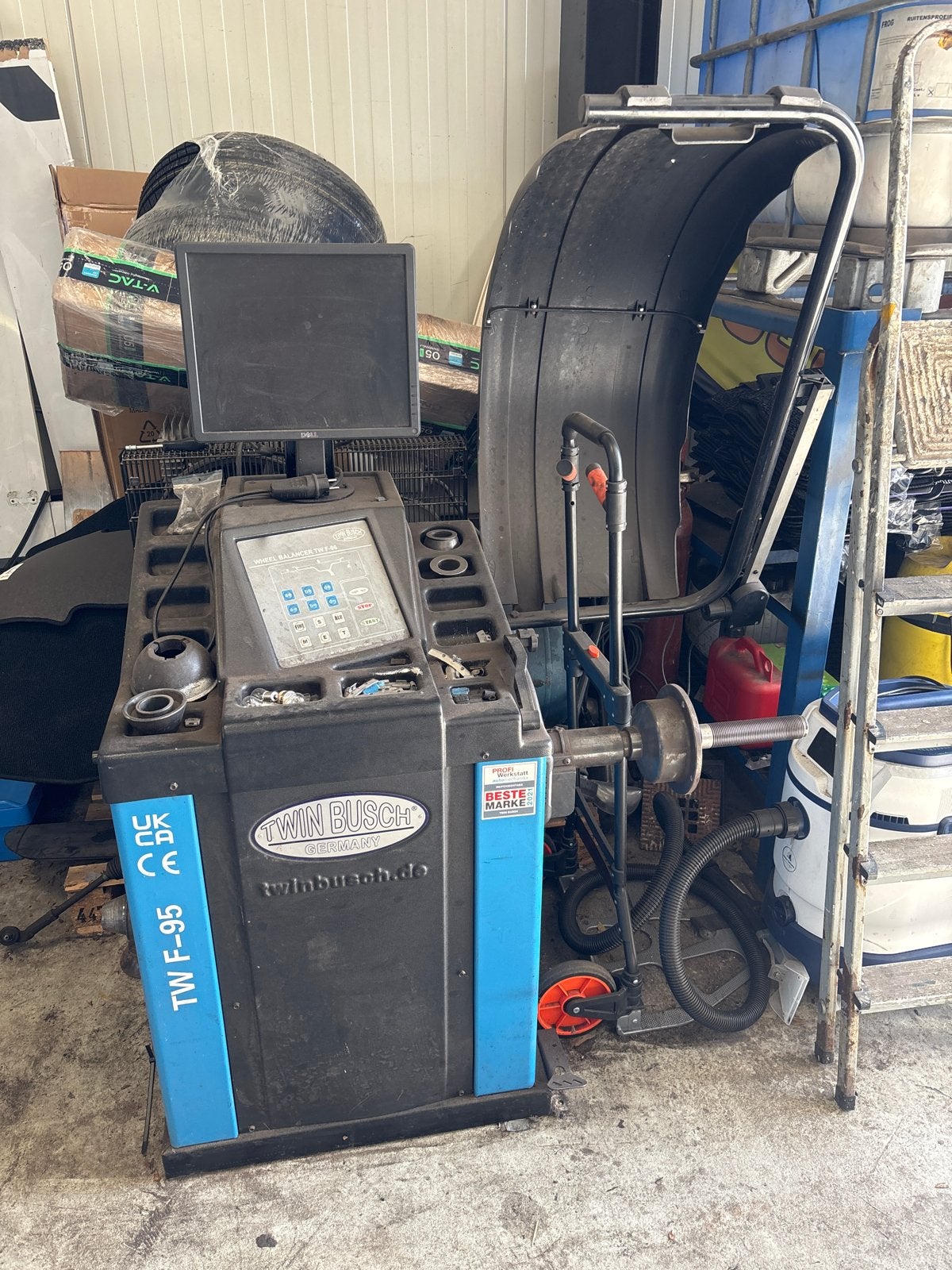 Twin Busch TWF-95 Bandenbalanceermachine €950, Ophalen, Gebruikt
