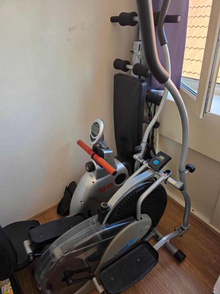Home Gym: Crosstrainer en Roeiapparaat, Ophalen, Gebruikt, Crosstrainer