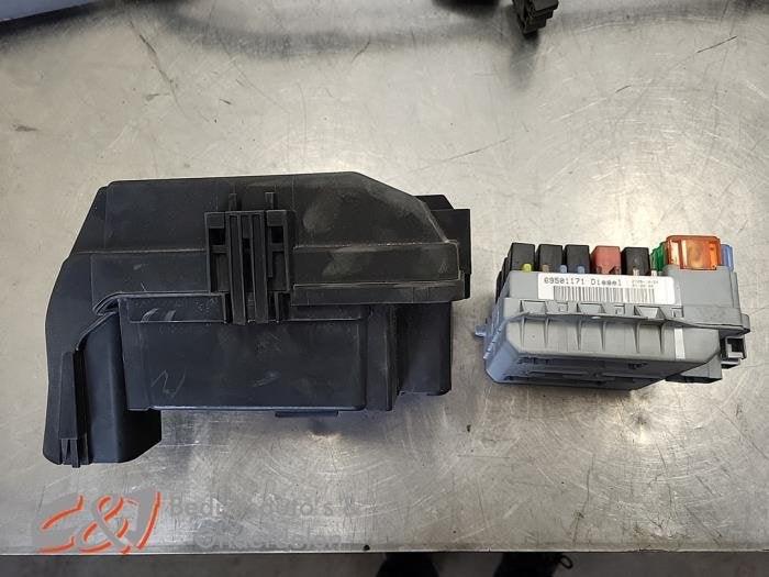 Zekeringkast van een Iveco Daily, Gebruikt, -, Overige automerken, -