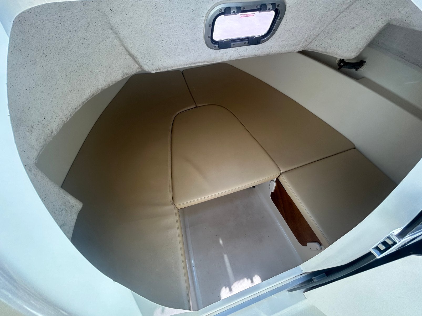 Jeanneau Cap Camarat 555 Walkaround, Watersport en Boten, Gebruikt, 70 tot 120 pk, 115 pk, Ophalen