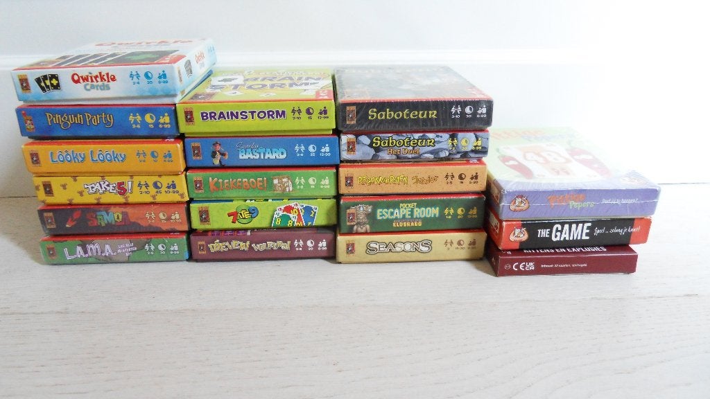 13x 999 Games + 3 andere spellen: Saboteur / Samoa / Qwirkle, Hobby en Vrije tijd, Gezelschapsspellen | Kaartspellen, Ophalen of Verzenden