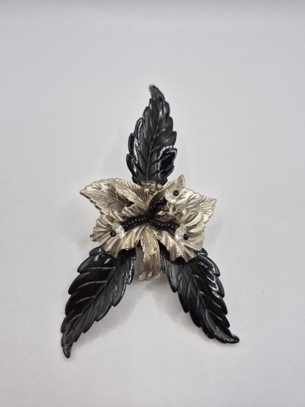 Grote zwarte vintage broche, Overige materialen, ., Zwart, Ophalen of Verzenden