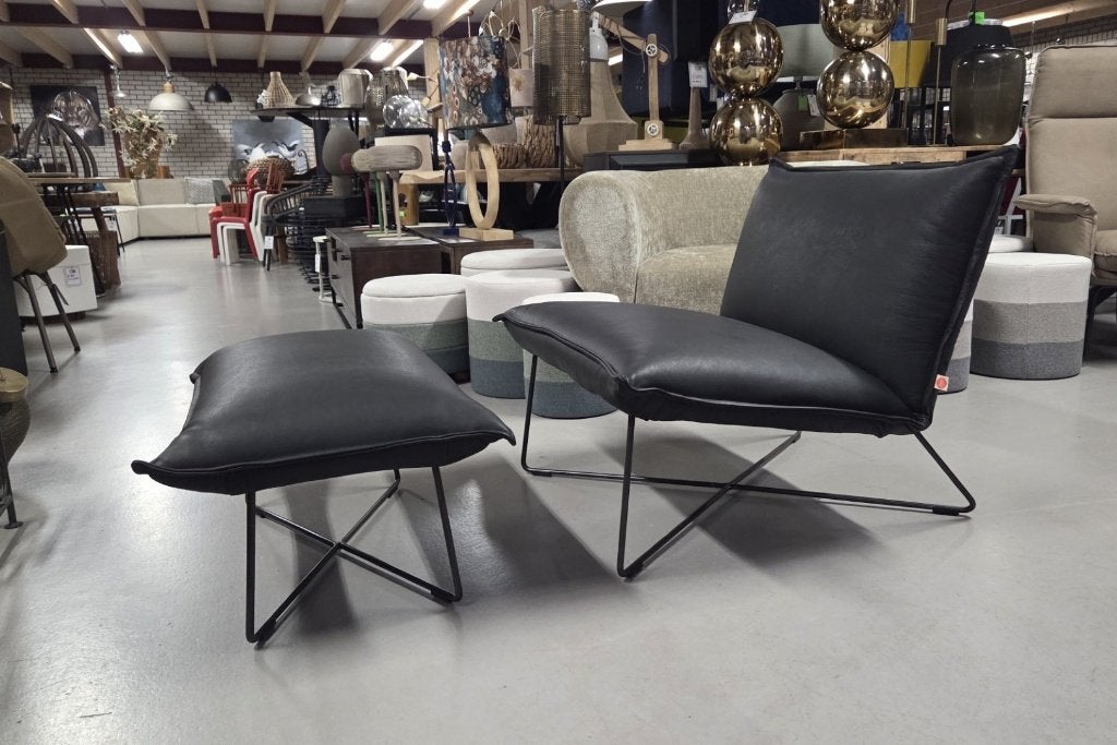 Luxe fauteuil + hocker EARL Jess Design leer Bonanza Black, Ophalen, 75 tot 100 cm, Zo goed als nieuw, Leer