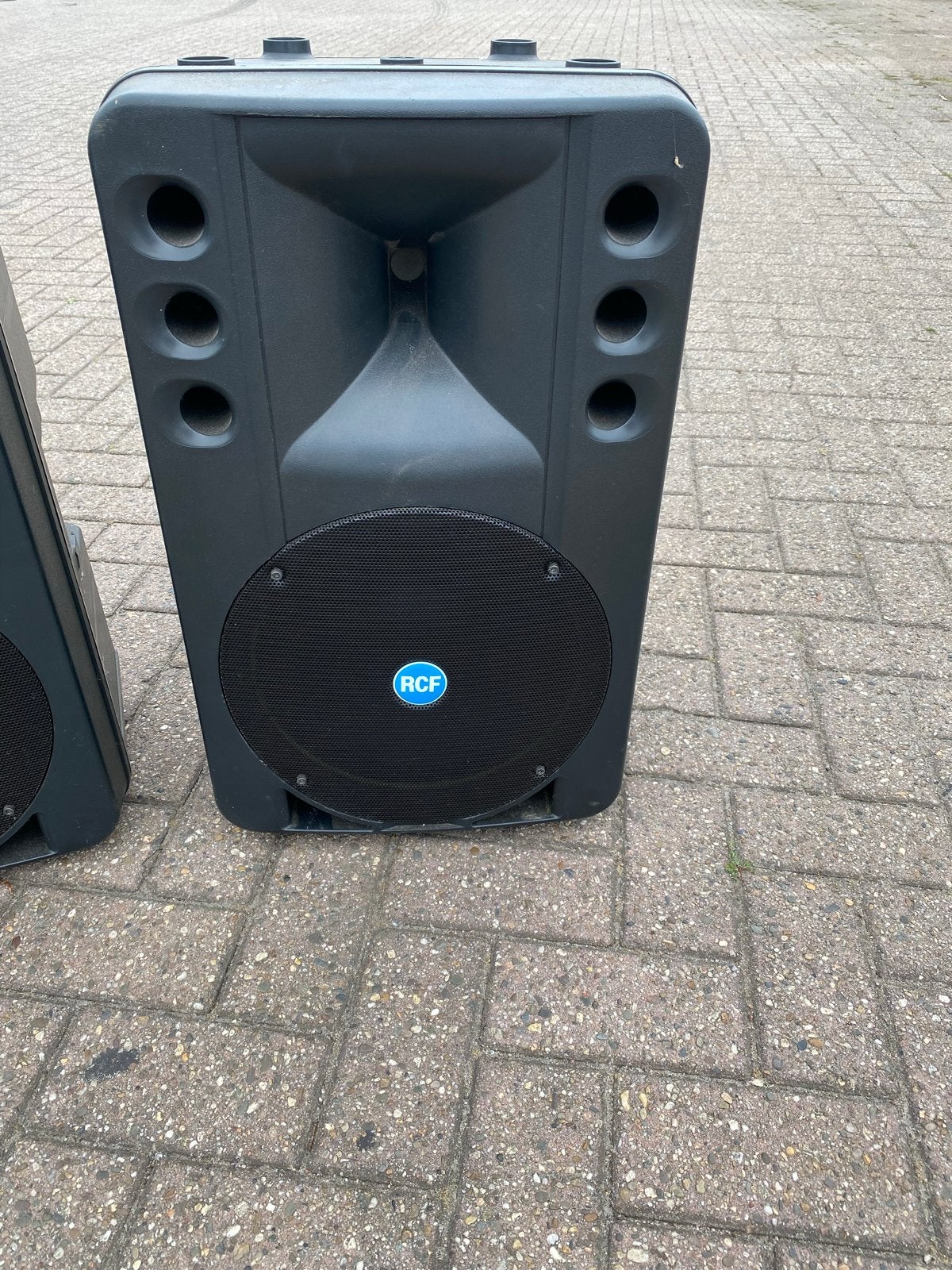 RCF ART 300A Actieve Speakers - Zonder kabels, Gebruikt, Overige typen, Ophalen of Verzenden, 150 watt of meer