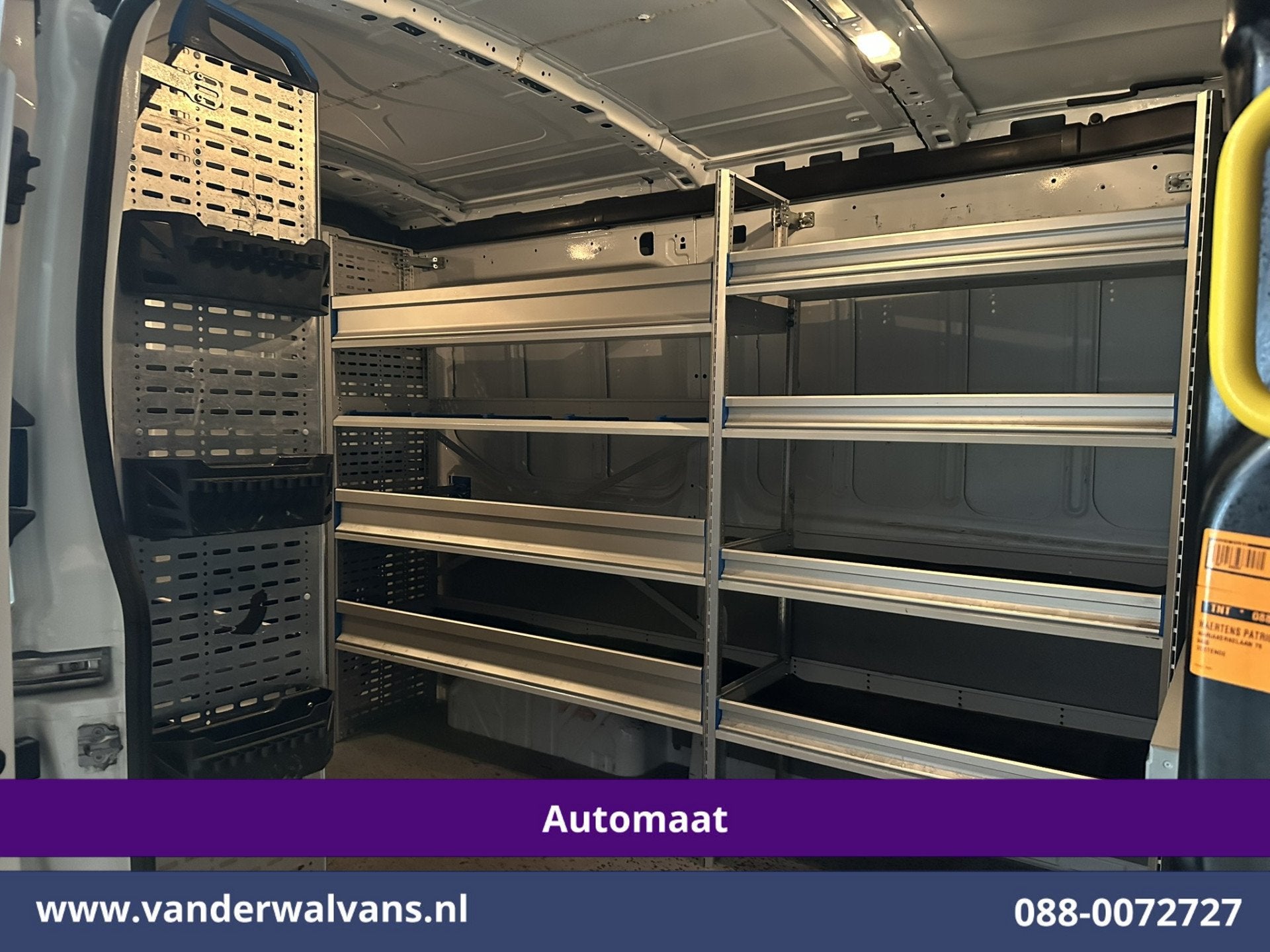 Ford Transit 2.0 TDCI 130pk Automaat L2H2 Inrichting Euro6 A, Auto's, Dealer onderhouden, Stof, Wit, 11 km/l