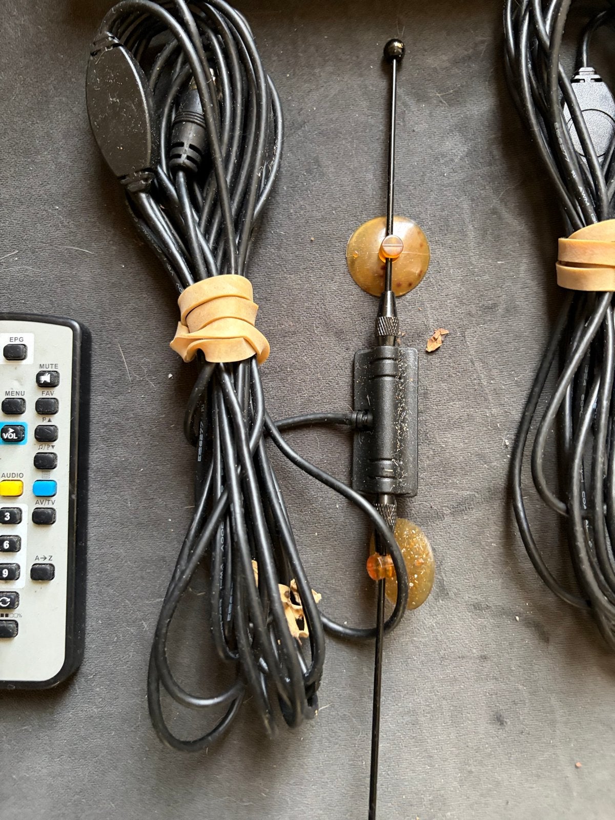 TV tuner voor boot, camper of auto - TV kijken onderweg, Ophalen of Verzenden, Gebruikt