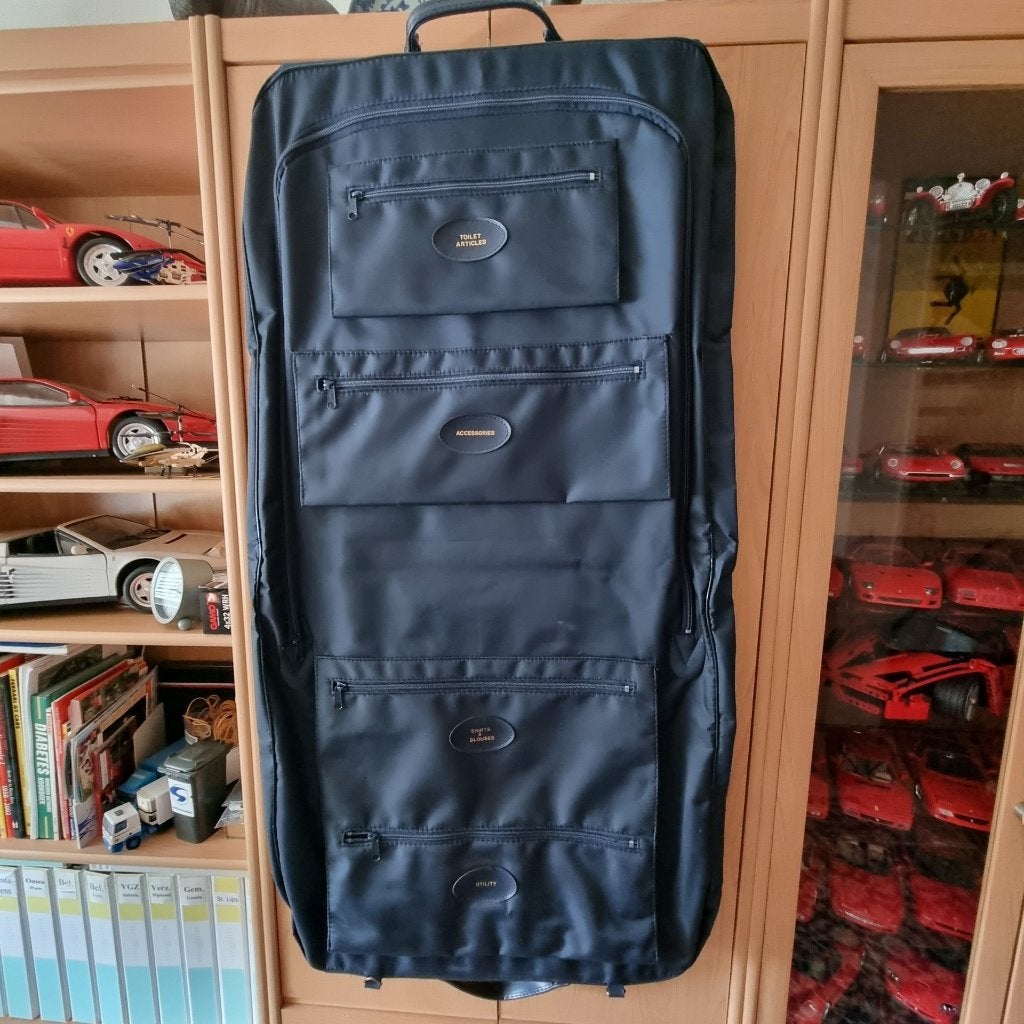 zgan Reis-kledingzak  van 89 nu slechts 12,50 euro, 30 cm of meer, Minder dan 35 cm, 80 cm of meer, Zo goed als nieuw