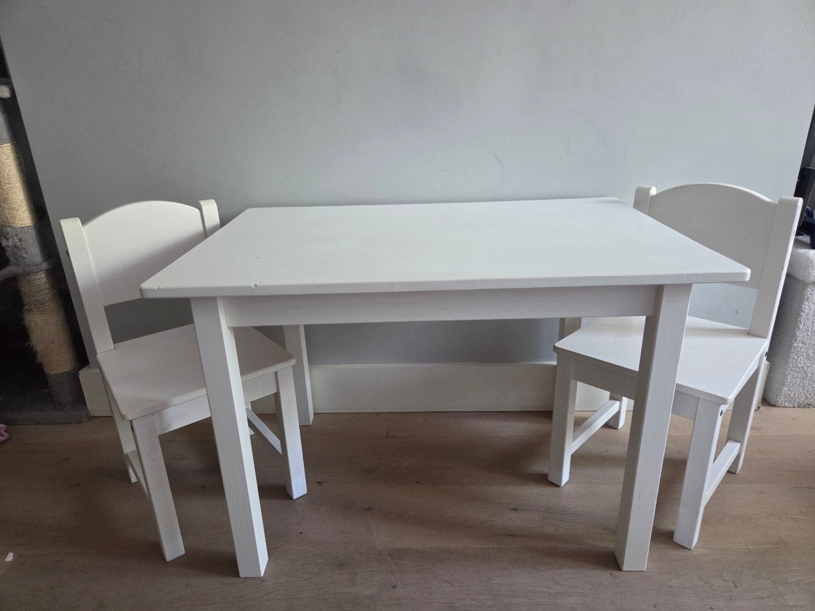 Ikea Sundvik tafel en stoel set wit, Ophalen, Tot twee personen, 50 tot 100 cm, Zo goed als nieuw