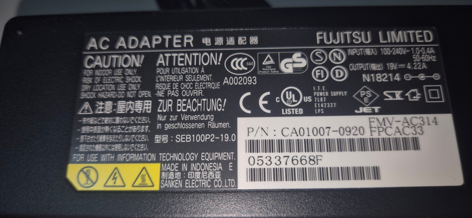 Nieuwe Fujitsu Limited AC Adapter FMV-AC314 - Oplader, Ophalen of Verzenden, Nieuw, Fujitsu Limited