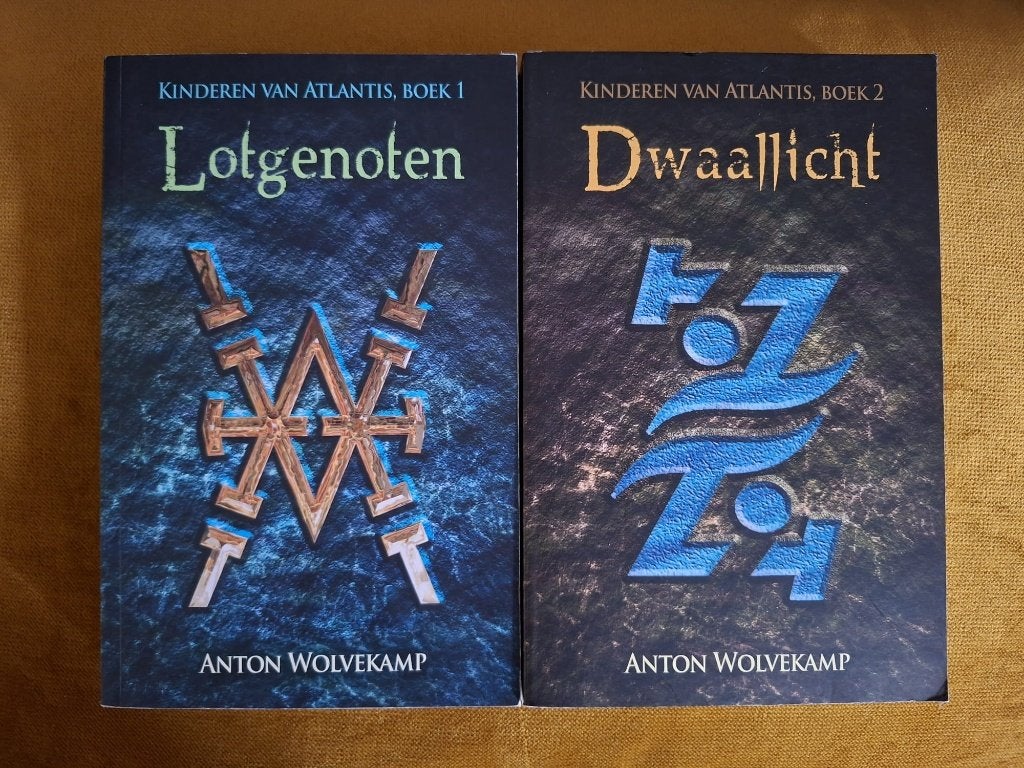 Kinderen van Atlantis Anton Wolvekamp, Ophalen of Verzenden, Zo goed als nieuw