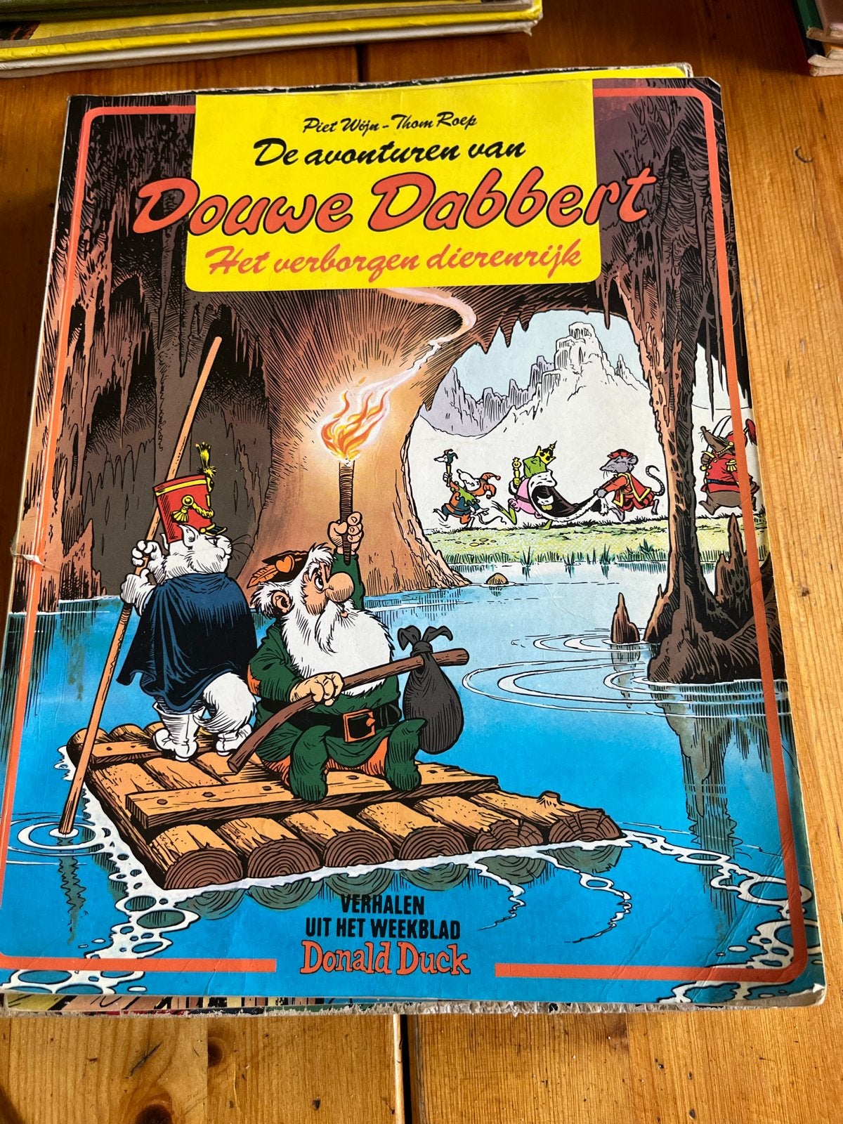 Douwe Dabbert - Het verborgen dierenrijk (Donald Duck), Eén stripboek, Ophalen of Verzenden, Gelezen