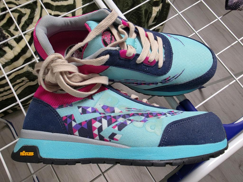 Bata Industrials werkschoenen maat 34, Kleding | Dames, Schoenen, Ophalen of Verzenden