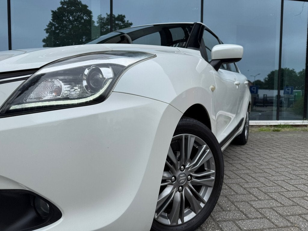 Suzuki Baleno 1.2 Exclusive - Airco - LED - Winterpakket - O, Auto's, Suzuki, Stof, Gebruikt, 4 cilinders, 840 kg
